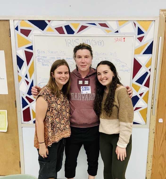 Kathryn Bartlett (left), Johnny Rzeznik and Jessi Schlewitt after the podcast. 