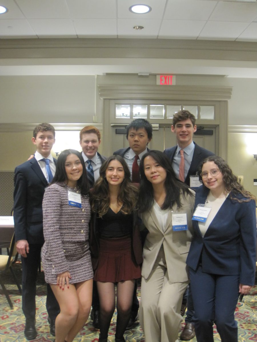 The eight Westfield MUN officers at conference on Jan. 11
