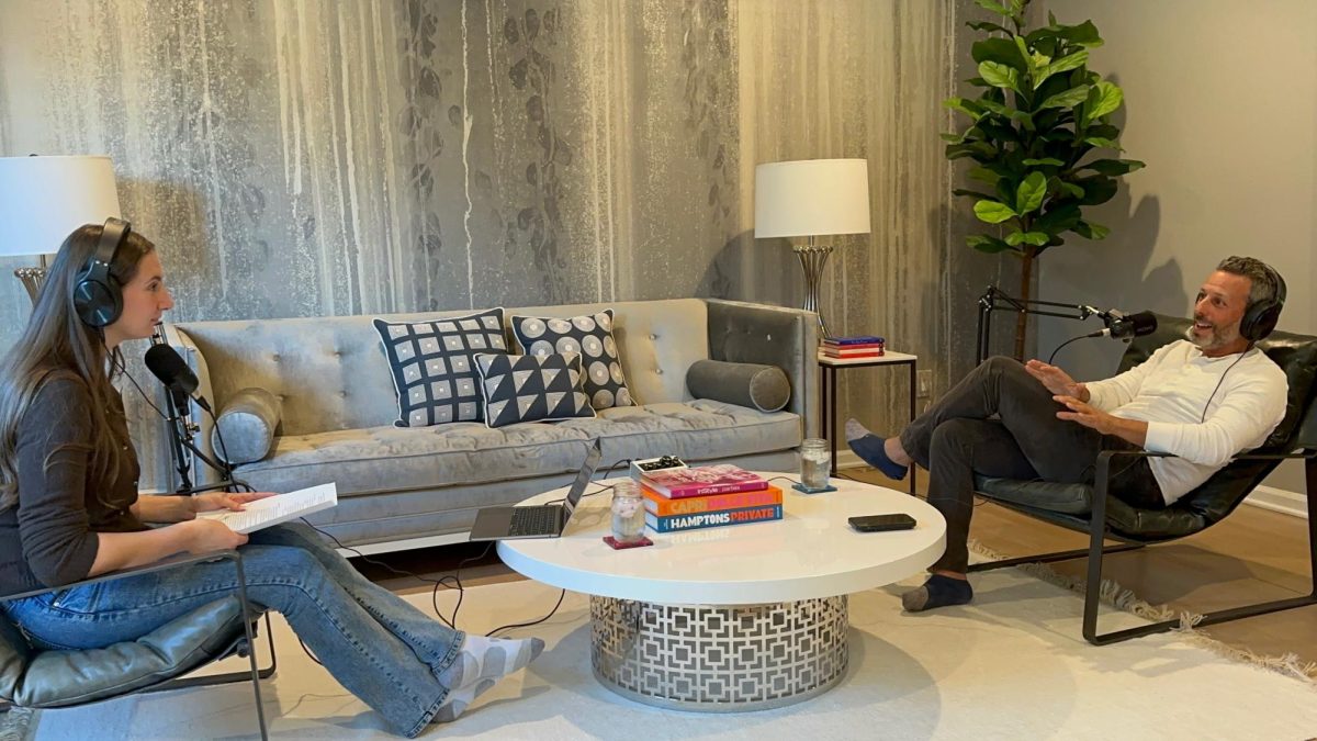 Alexa Bloomberg hosting the podcast with former COO of Shake Shack Zachary Koff