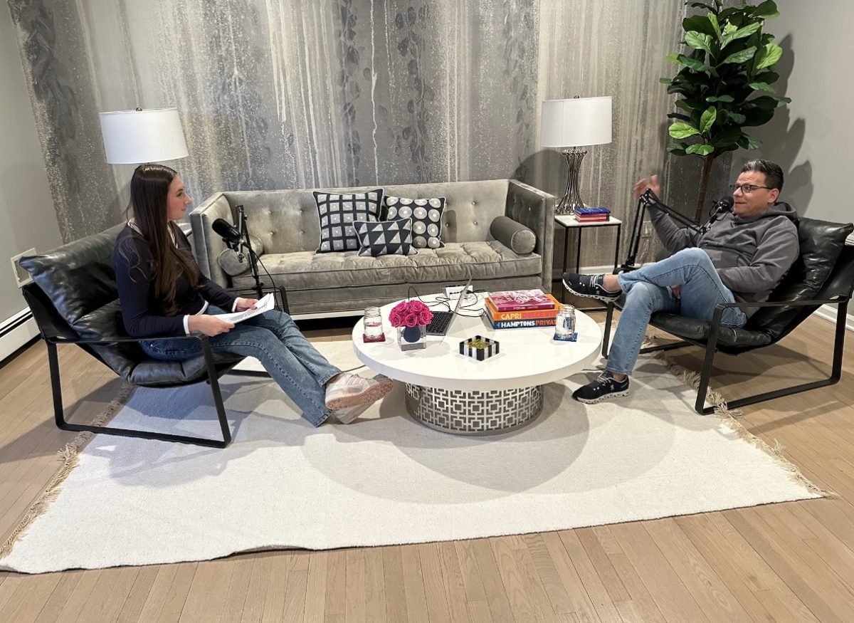 Alexa Bloomberg interviewing Founder and CEO of Scream Truck, Eric Murphy for "What It Takes" podcast
